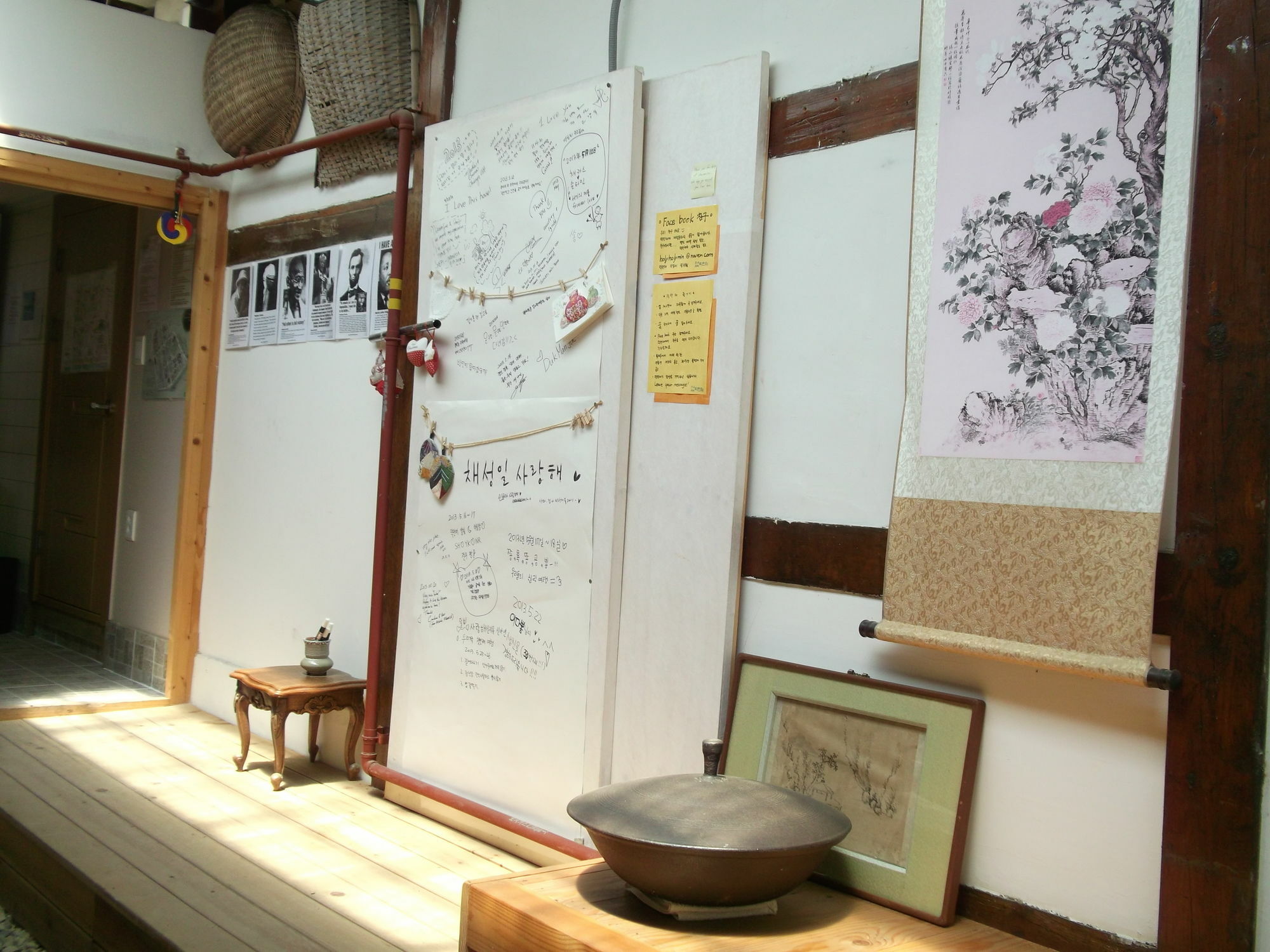 Dukmanjae Hotel Jeonju Bagian luar foto